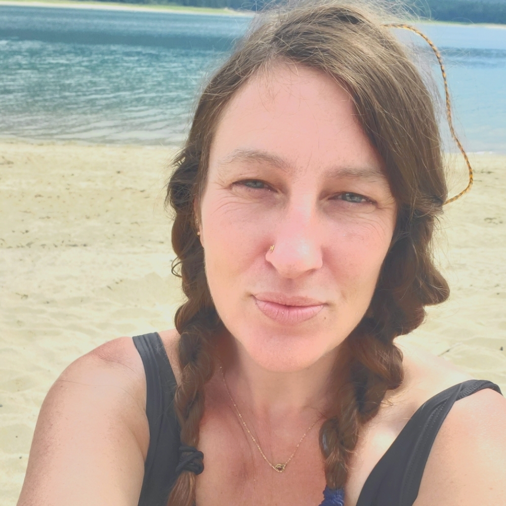 Meet your Posher, Adriana